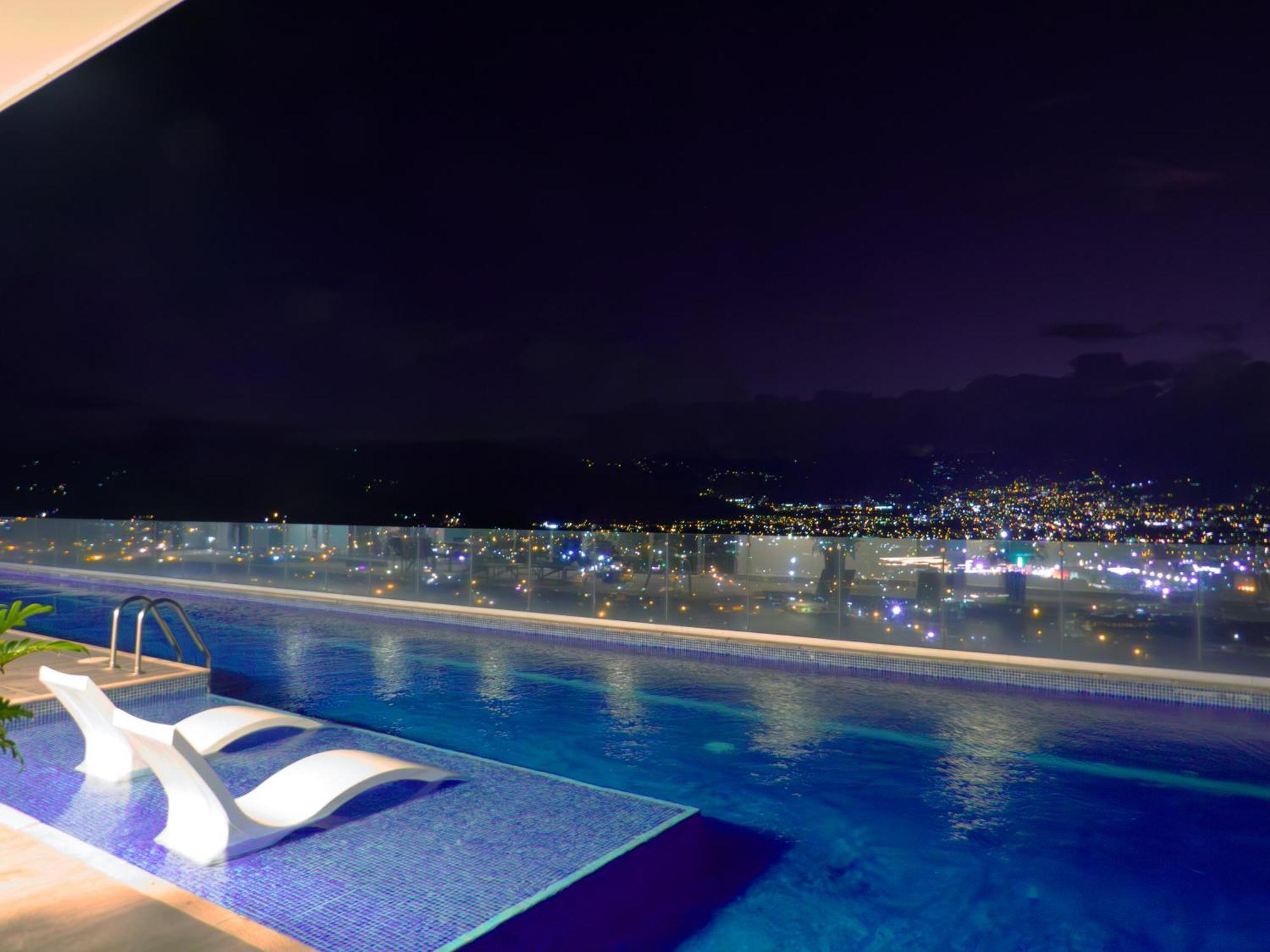 Ifreses, Study Full Equipped Whith Pool, Air- Conditioning, Spectacular View Of The City, Parking With Additional Payment Curridabat Esterno foto