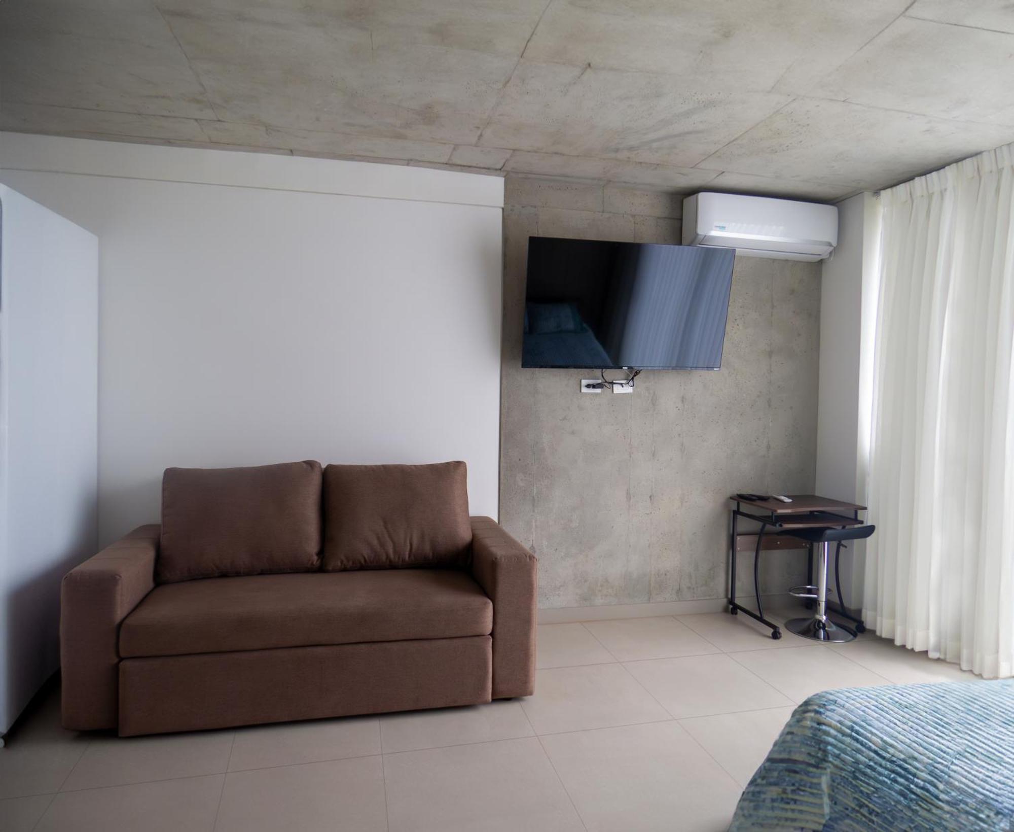 Ifreses, Study Full Equipped Whith Pool, Air- Conditioning, Spectacular View Of The City, Parking With Additional Payment Curridabat Esterno foto